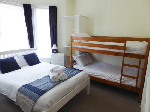 Hostal The Denewood