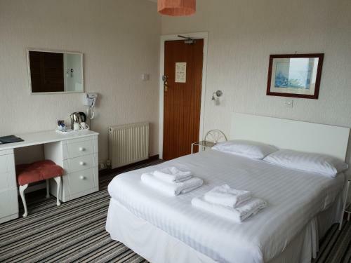Riviera Hotel