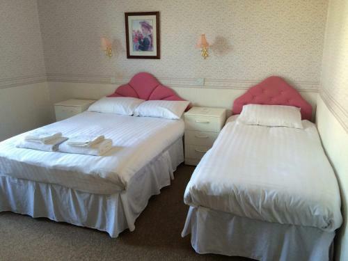 Riviera Hotel
