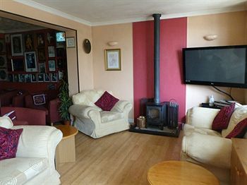 Hostal Oaklands House