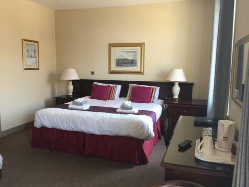 Hostal Marine Hotel