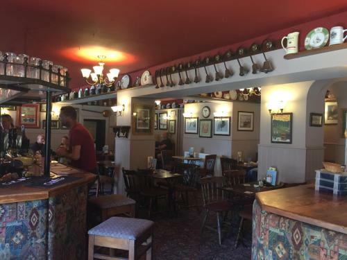 Hostal Marine Hotel