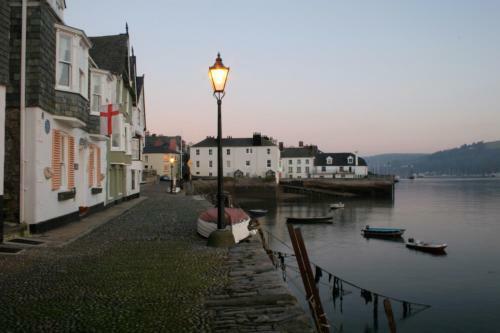 Hostal St Elmo Cottage