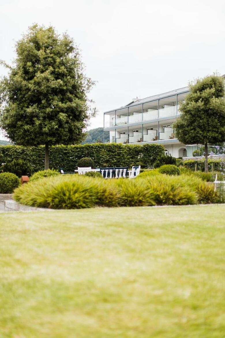 Dart Marina Hotel
