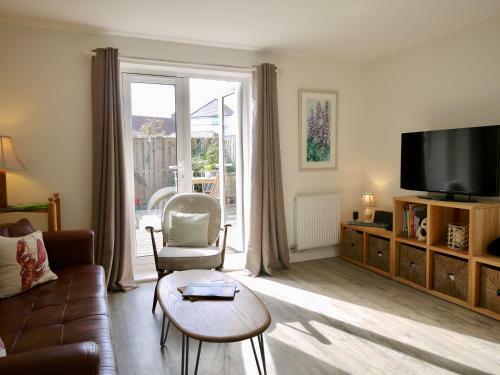 Let?s Unwind Cottages - The Salty Dog & Rock Lobster