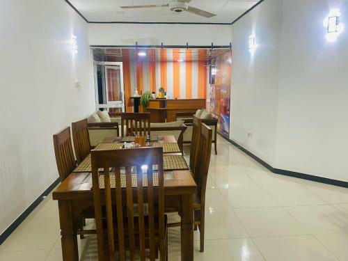 Bed & Breakfast Rash Hotel & Restaurent