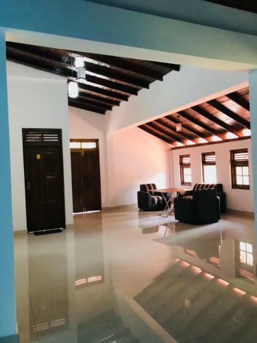Hotel Blue Diamond Monaragala