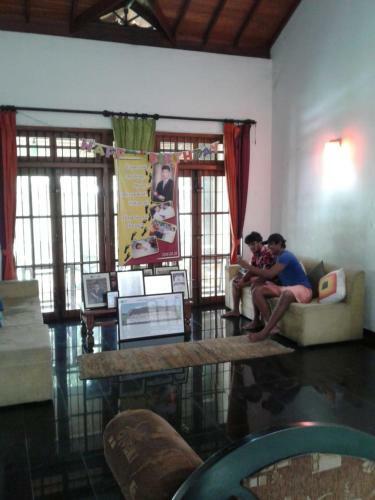 Hostal Dennis Villa