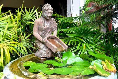 Hostal Blue Lotus Garden Hotel