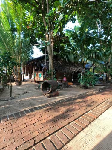 Bed & Breakfast Monsoon. Whisky Point - Arugam Bay