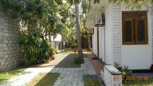 Three Room (2 A/c) Rest House In Arugam Bay