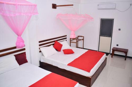 Hostal Geethani Tourists Home