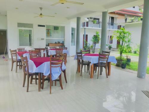 Hostal Peacock Vista Guest House