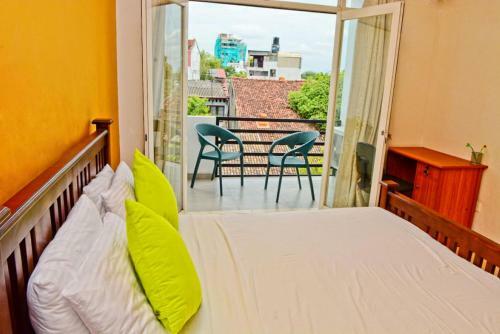 Furnished Apartment At Nawala