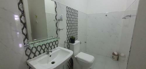 Bed & Breakfast Desire Village Rakwana