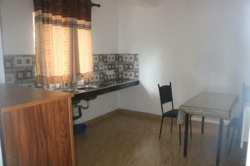 Hostal Tunnel Corner Guest