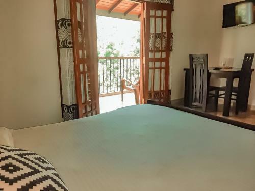 Hotel White House Ratnapura