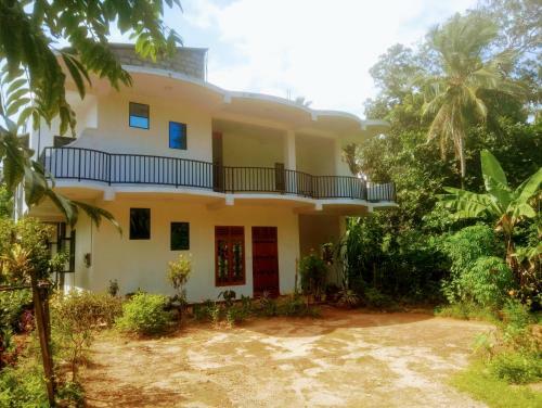 Hostal Lotus Grand Rest