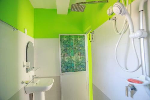 Coconut Hill Homestay