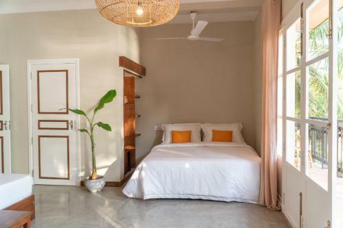 The Slow Vegan Hotel