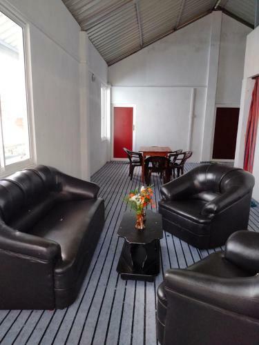 Hostal White Heaven Inn