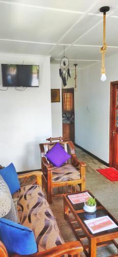 Hostal Rc Awkward