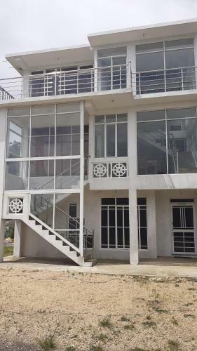 Hostal Moonplains Himaya Bungalow