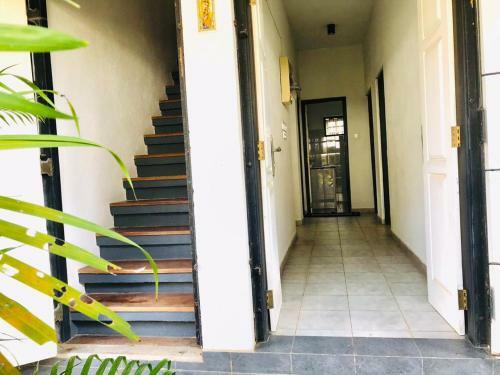 Villa In Waikkal Beach Negombo
