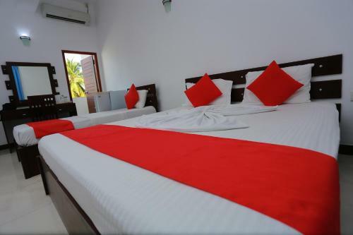 Hotel Blue Wave Beach Resort