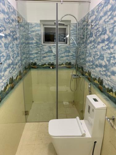 Hostal Royal City Inn