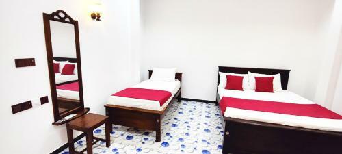 Hotel Phoenix