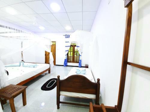 Galaxy View Home Stay Sigiriya