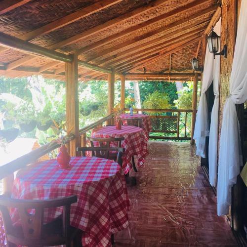 Lodge Camiguin Blue Lagoon Cottages