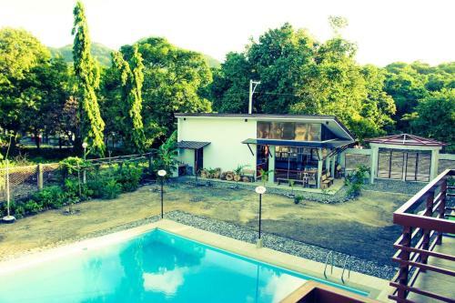 Hotel Cerca Parola Beach Resort