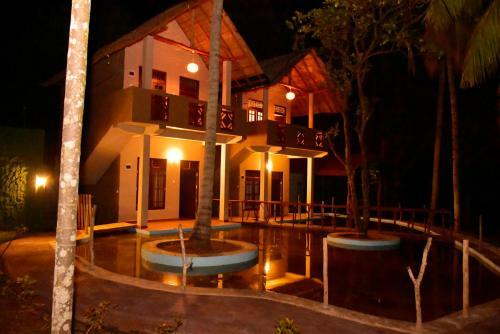 Hotel Pelican Lake