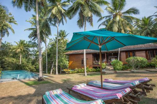 Villa The Teak House