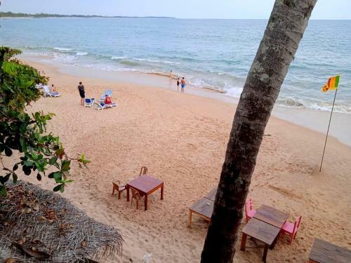 Lucky Sea Beach Hotel