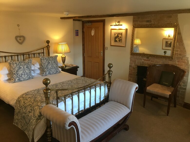 Hostal Willow Tree House
