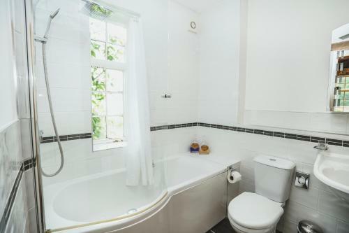 Hundred House Hotel