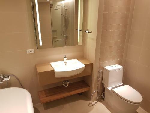 Ferra Hotel And Garden Suites