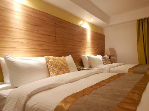 Ferra Hotel And Garden Suites