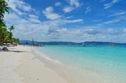 Villa Mabuhay Beach House