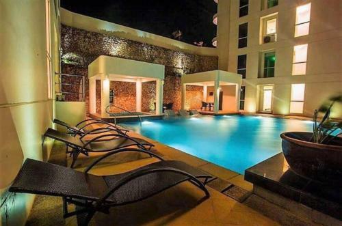 Apartamentos Boracay Oceanway Residences - Island Paradise