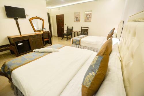 Hotel Royal Park Resort Boracay