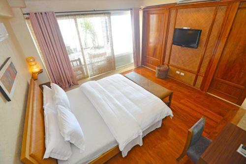 Mayumi Beach Villa