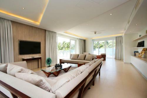 Hotel Aqua Boracay