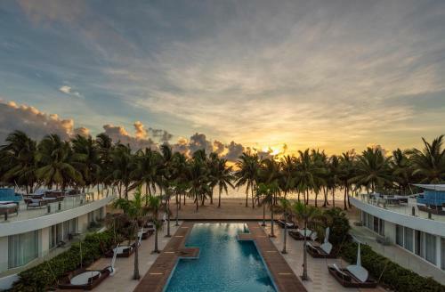 Hotel Aqua Boracay