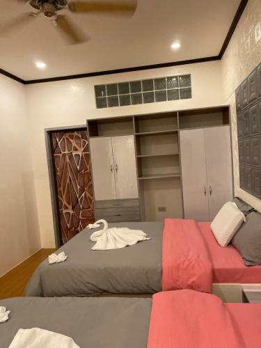 Monallan Boracay Hotel