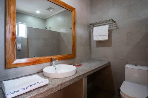 Hotel Cebu Seaview Dive Resort