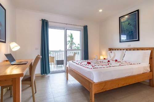 Hotel Cebu Seaview Dive Resort